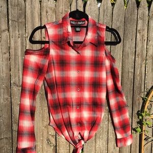 NWOT Cold Shoulder, Red Plaid Button Down Lightweight Flannel, Juniors M